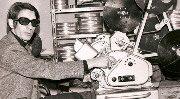 Fotograma de Canciones para después de una guerra, de Basilio Martín Patino